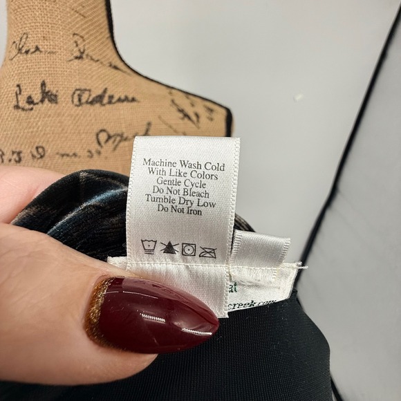 Coldwater Creek Velvet Floral Button Down Shirt Black Purple Whimsigoth S Loose - Picture 5 of 9